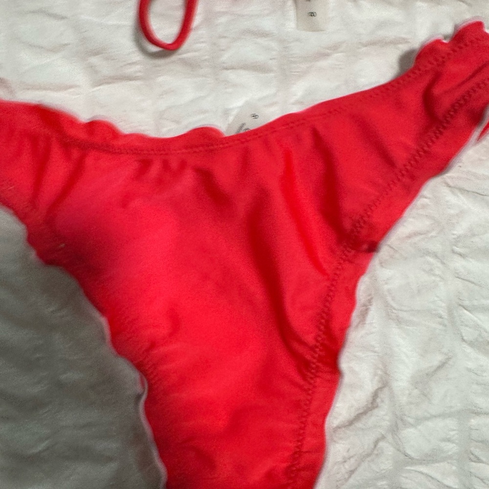 Red Triangle Bikini Top - Picture 5 of 7